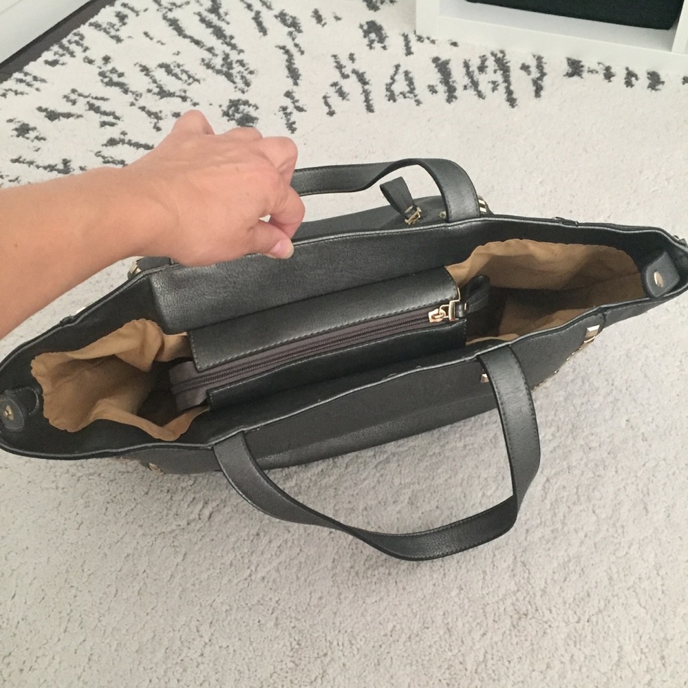 Pewter bag with gold studs - Picture 2 of 8